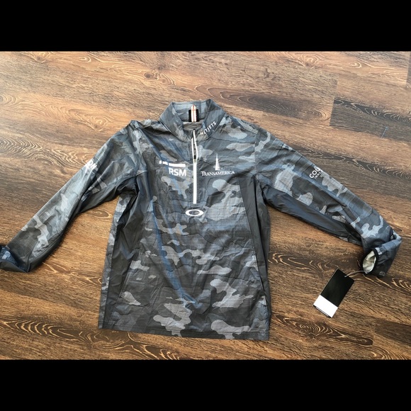 oakley golf jacket